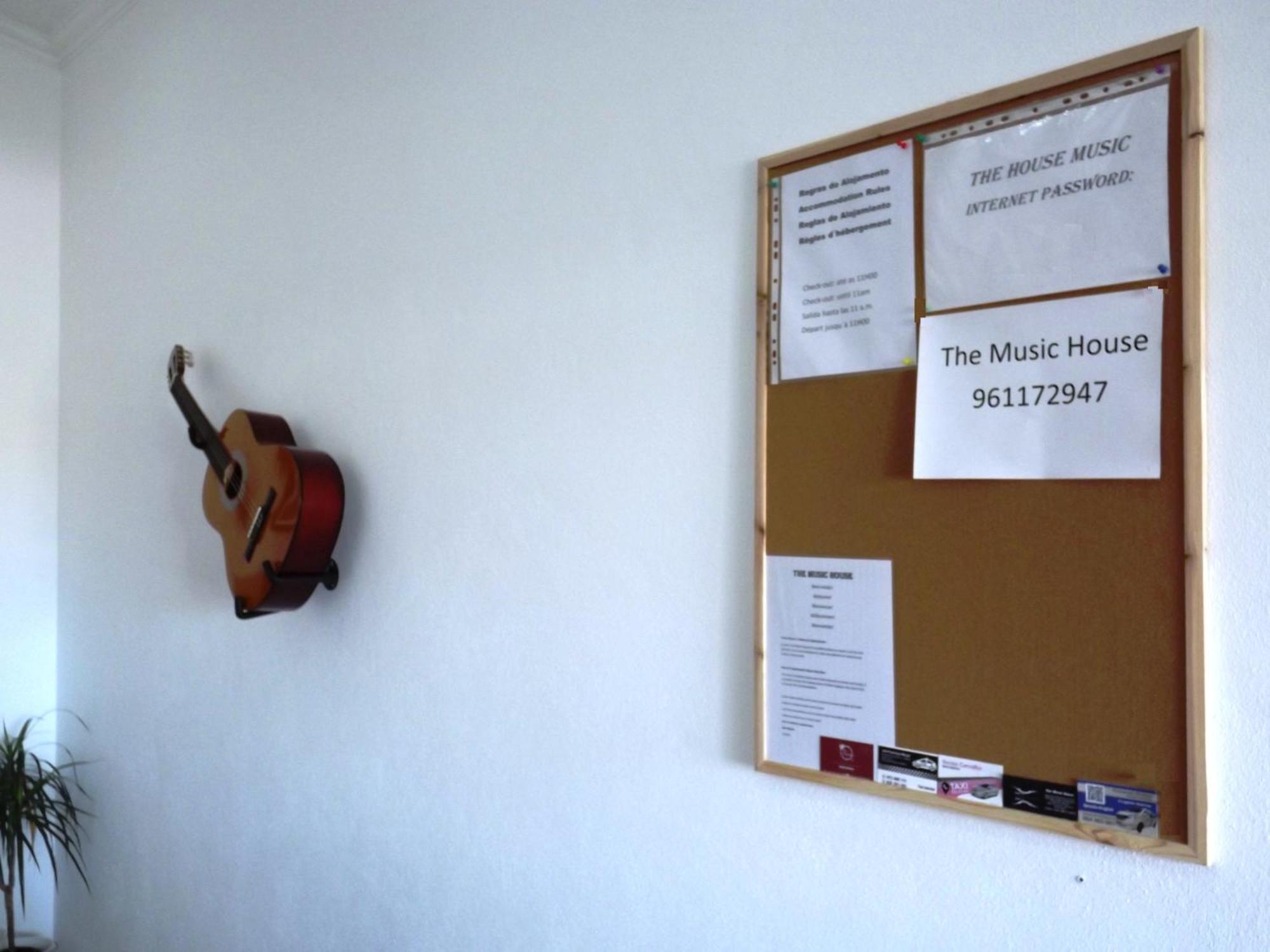 The Music House Apartment Praia da Vitoria Exterior photo